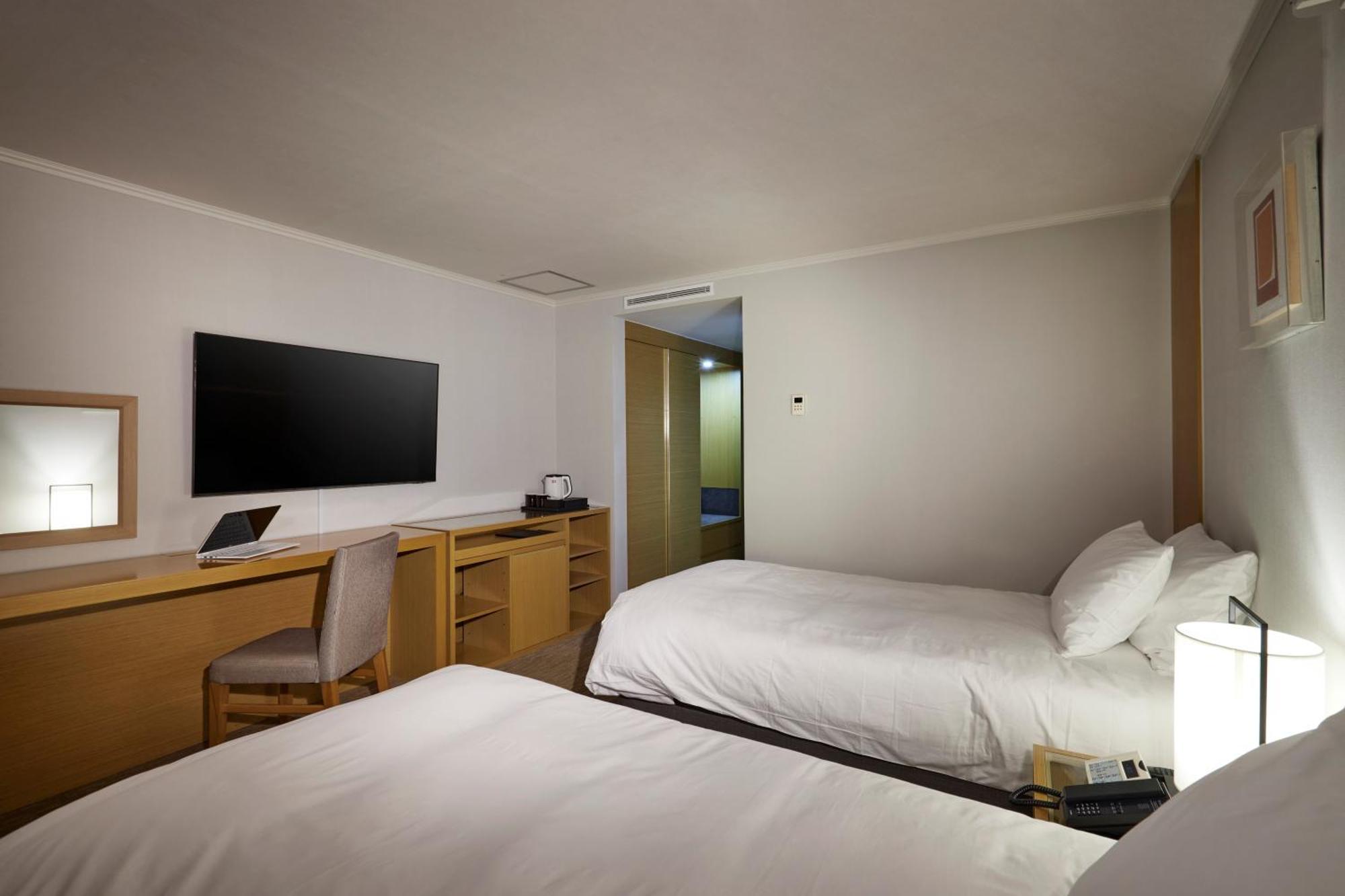 Hotel Interciti Tedzson Kültér fotó