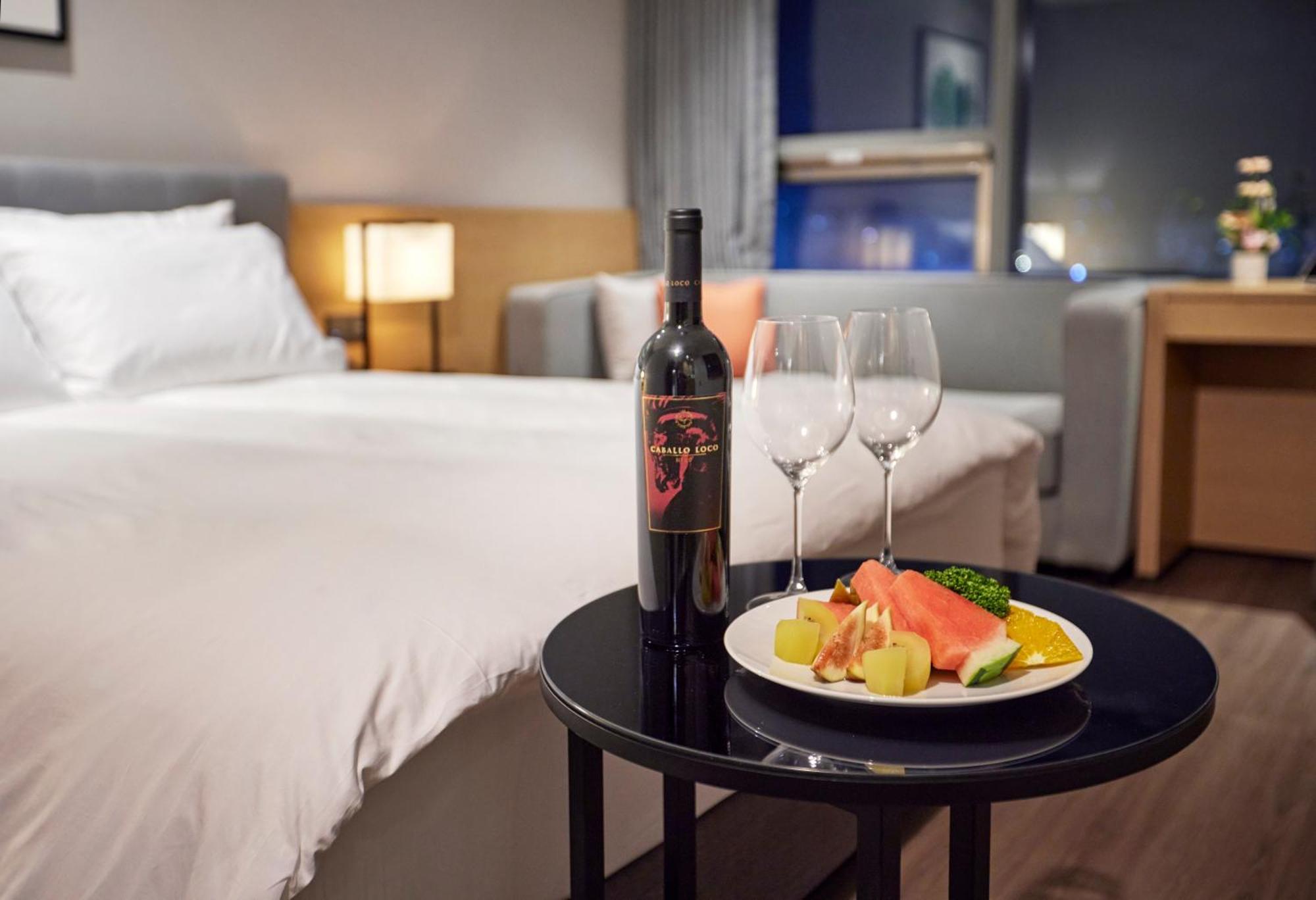 Hotel Interciti Tedzson Kültér fotó